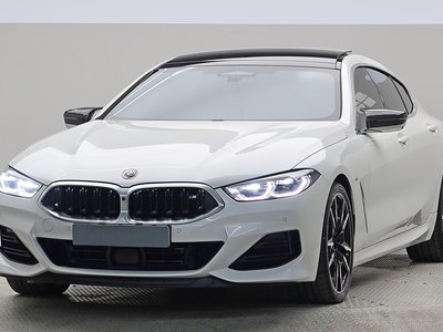 BMW 8 SERIES - 1