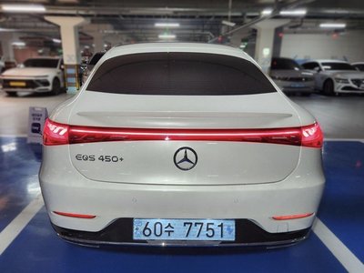 MERCEDES-BENZ EQS - 3