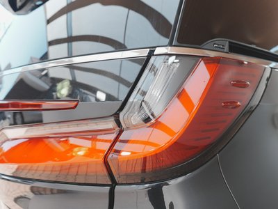 2025 Lexus LM — миниатюра 56