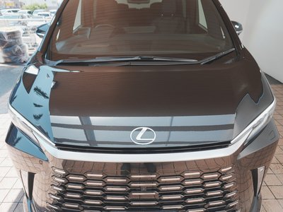 2025 Lexus LM — миниатюра 51