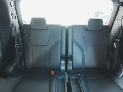 2025 Lexus LM — миниатюра 47