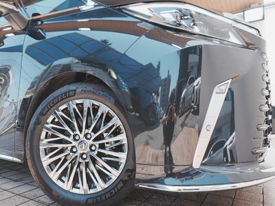 2025 Lexus LM — миниатюра 61