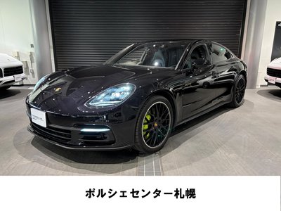 PORSCHE PANAMERA - 1
