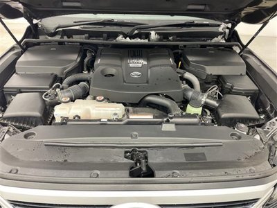 TOYOTA LAND CRUISER 300 - 5