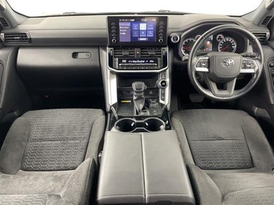 TOYOTA LAND CRUISER 300 - 2