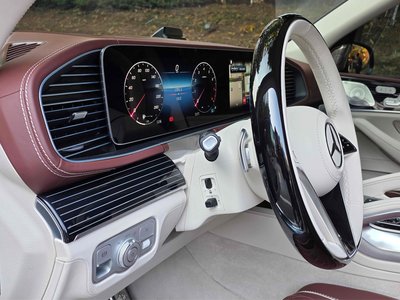 MERCEDES-BENZ GLS - 5