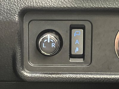 2023 Toyota LAND CRUISER PRADO 缩略图 35
