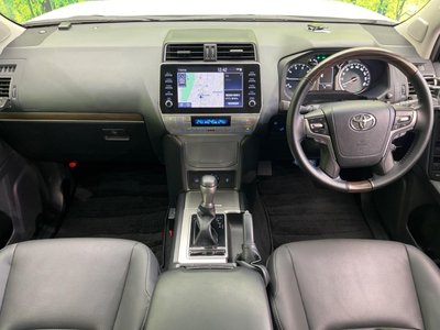 صورة 2 لـ 2023 Toyota LAND CRUISER PRADO