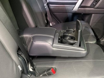2023 Toyota LAND CRUISER PRADO 缩略图 31