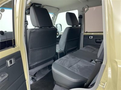 2025 Toyota LAND CRUISER 70 — миниатюра 28