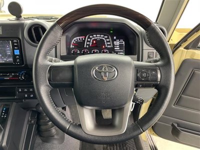 2025 Toyota LAND CRUISER 70 photo 10