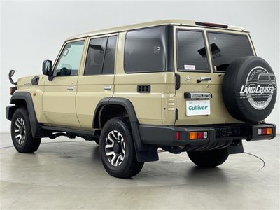 2025 Toyota LAND CRUISER 70 — миниатюра 43