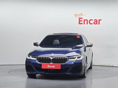 2021 BMW 5 SERIES — фото 2