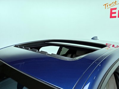 2021 BMW 5 SERIES thumbnail 26