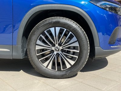 MERCEDES-BENZ EQA - 8