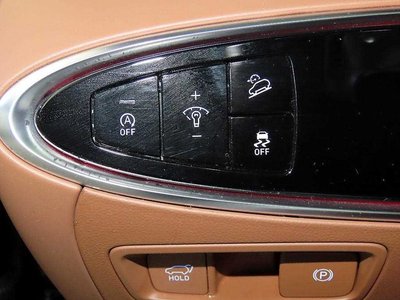 2021 Genesis GV70 — миниатюра 14