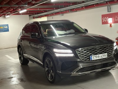 GENESIS GV80 - 1