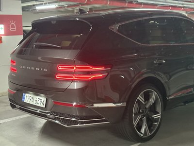 GENESIS GV80 - 6