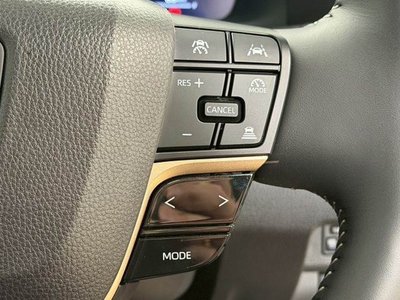 TOYOTA CROWN SPORT - 9