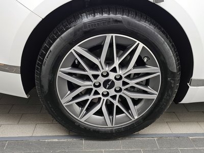 GENESIS G80 (RG3) - 6