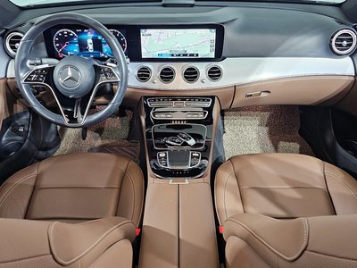 MERCEDES-BENZ E-CLASS - 5