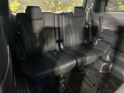 صورة 10 لـ 2023 Toyota ALPHARD