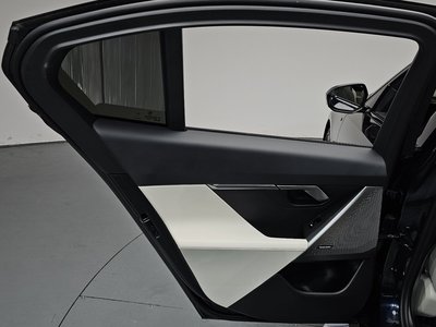 صورة مصغرة 15 لـ 2024 BMW 5 SERIES