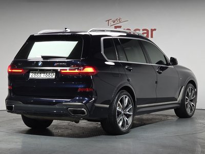 BMW X7 - 3