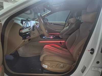 صورة 4 لـ 2026 Genesis G80 (RG3)