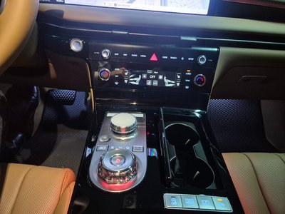 صورة 10 لـ 2026 Genesis G80 (RG3)