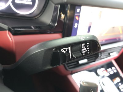 2022 Porsche CAYENNE 缩略图 30