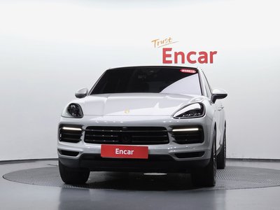 2022 Porsche CAYENNE 照片 3