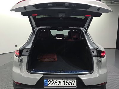 2022 Porsche CAYENNE 缩略图 26
