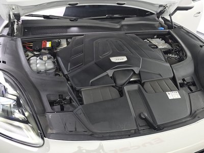 2022 Porsche CAYENNE 照片 7