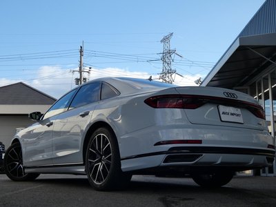 AUDI A8 - 9