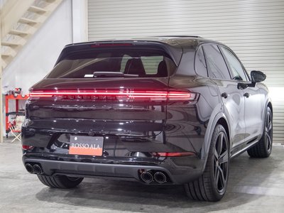 2026 Porsche CAYENNE 照片 3