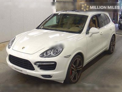 PORSCHE CAYENNE - 4