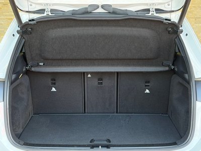 MERCEDES-BENZ GLA - 8