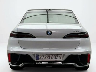 BMW 7 SERIES - 3