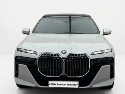 BMW 7 SERIES - 2