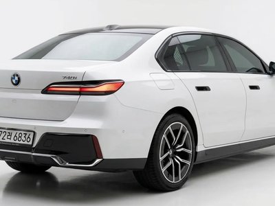 BMW 7 SERIES - 4