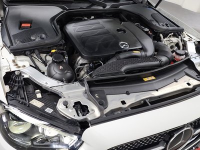 MERCEDES-BENZ E-CLASS - 7