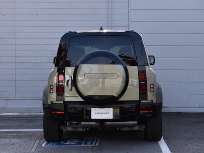 LAND ROVER DEFENDER - 5