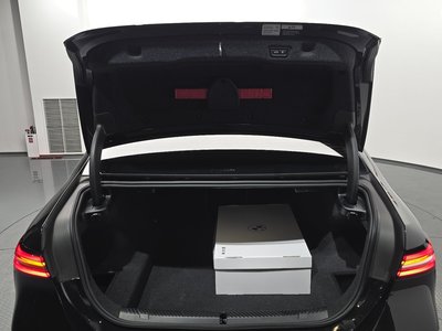 2025 BMW 5 SERIES 缩略图 32