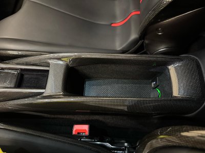 2021 Ferrari SF90 STRADALE thumbnail 25