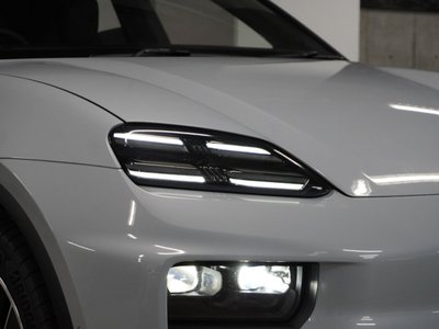PORSCHE MACAN - 7