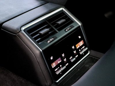 صورة مصغرة 22 لـ 2018 Porsche PANAMERA