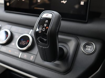 2025 LAND Rover DEFENDER 缩略图 51
