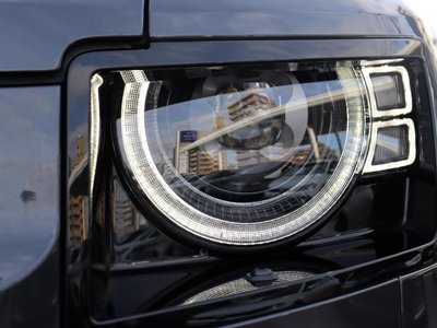 2025 LAND Rover DEFENDER 缩略图 132