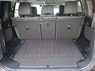 2025 LAND Rover DEFENDER 缩略图 49